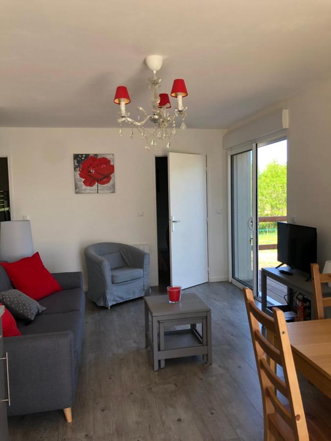 Le Hameau Du Peu Villa Châteauvieux Buitenkant foto